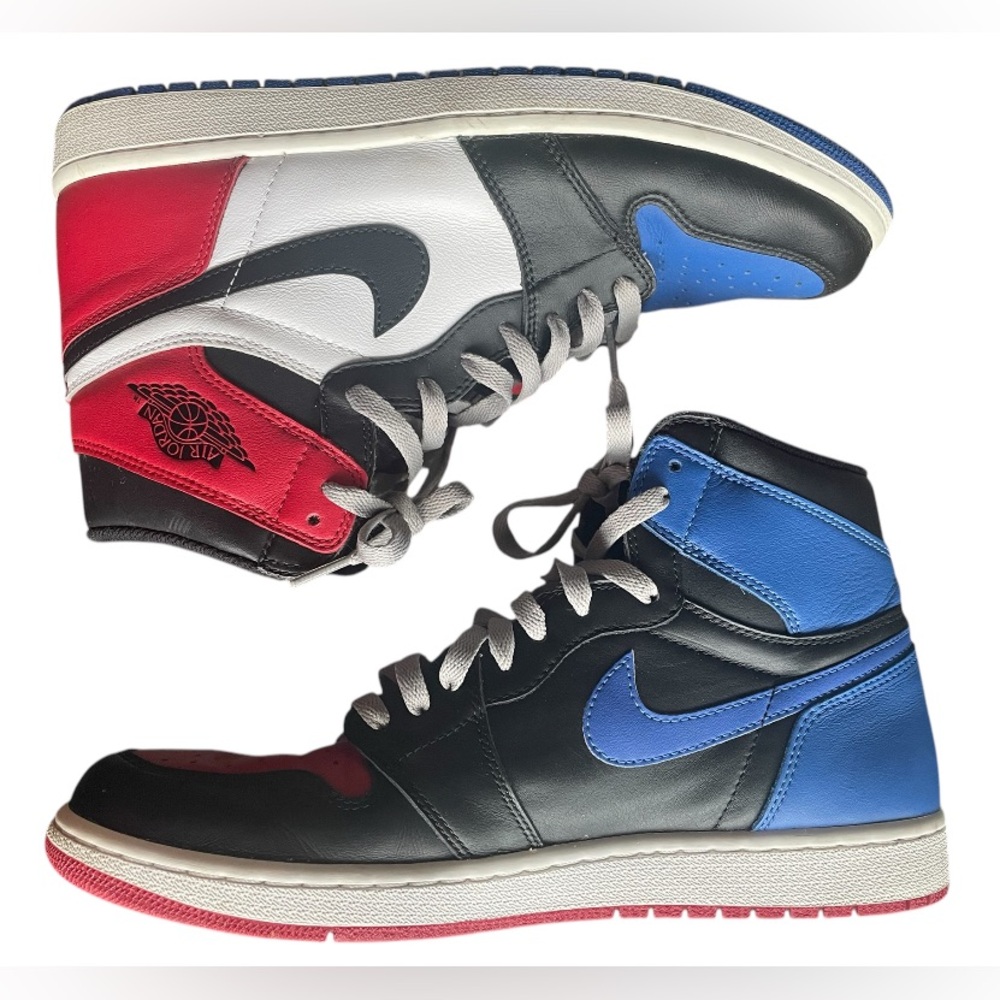 MEN'S  NIKE AIR JORDAN 1
RETRO HIGH OG "TOP 3" 2016 US MENS SIZE 11